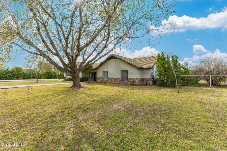 2550 N Pioneer --, Mesa, AZ 85203 - #3