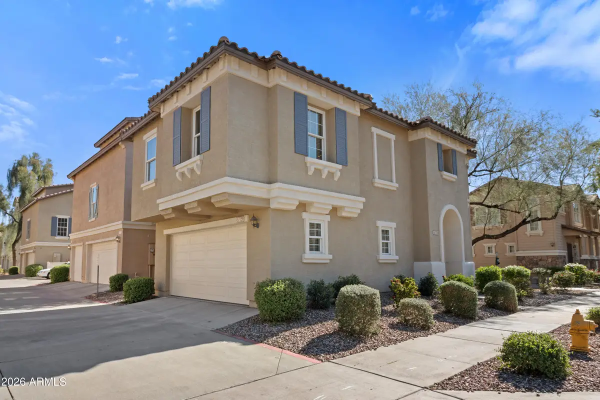 5729 S 21st Place, Phoenix, AZ 85040 - #1