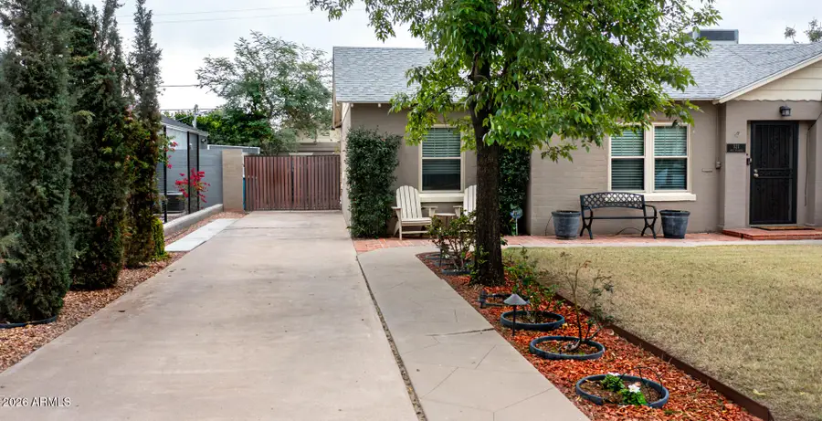 521 W Wilshire Drive, Phoenix, AZ 85003 - #3