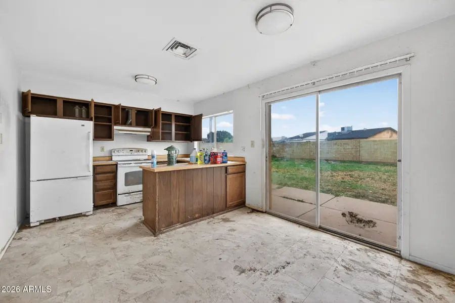 4316 E Grove Street, Phoenix, AZ 85040 - #2