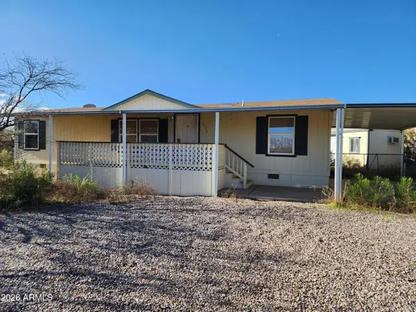 5750 E Wade Lane, Hereford, AZ 85615