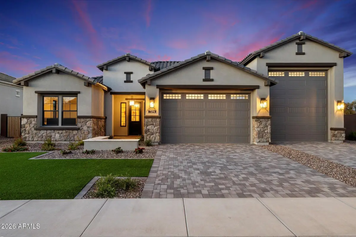 7394 W Lisbon Lane, Peoria, AZ 85381 - #1