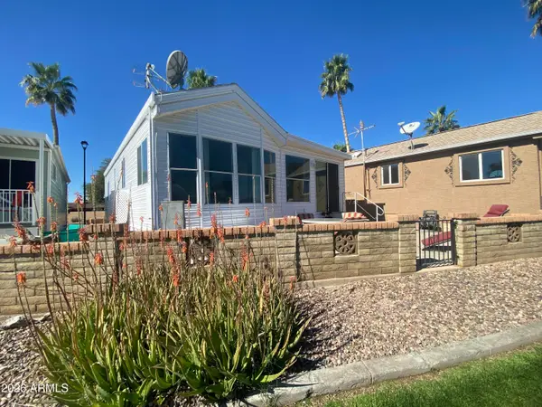 2184 S Cherokee Drive #184, Apache Junction, AZ 85119