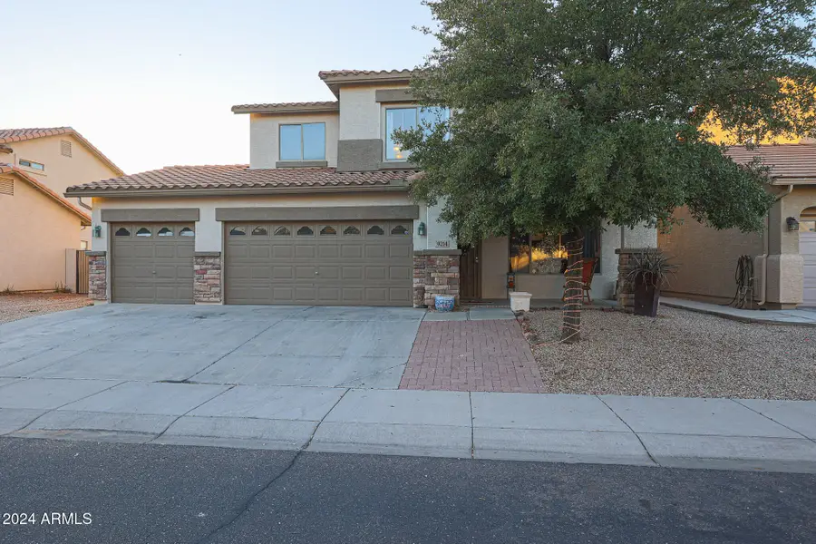 9214 S 35th Glen, Laveen, AZ 85339 - #2