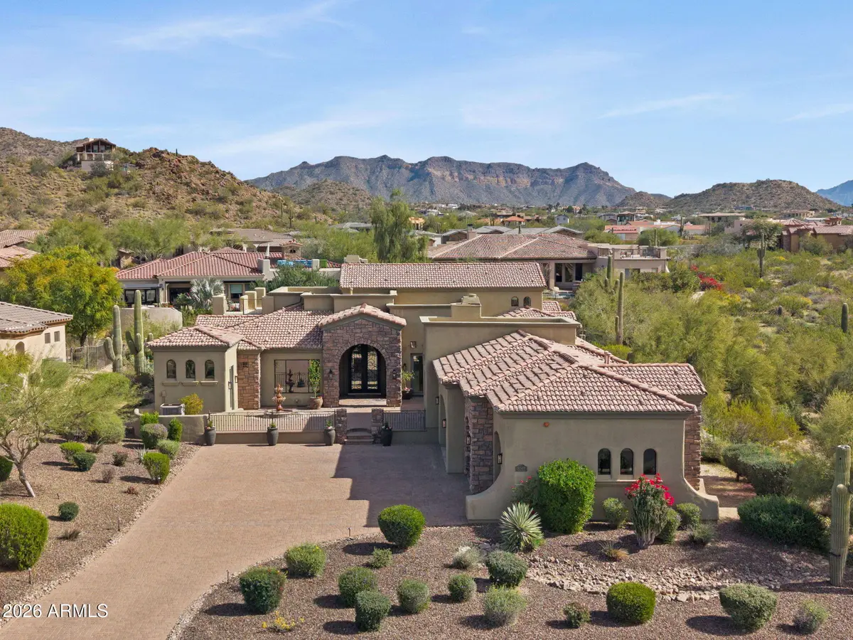 3217 N Piedra Circle, Mesa, AZ 85207 - #1