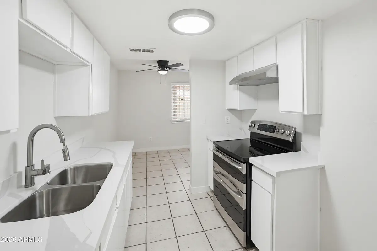 4035 W Reade Avenue, Phoenix, AZ 85019 - #1