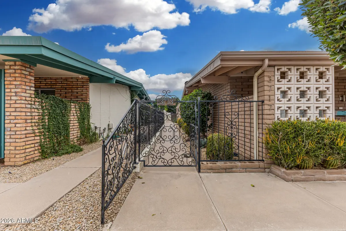 3713 E Glenrosa Avenue, Phoenix, AZ 85018 - #1