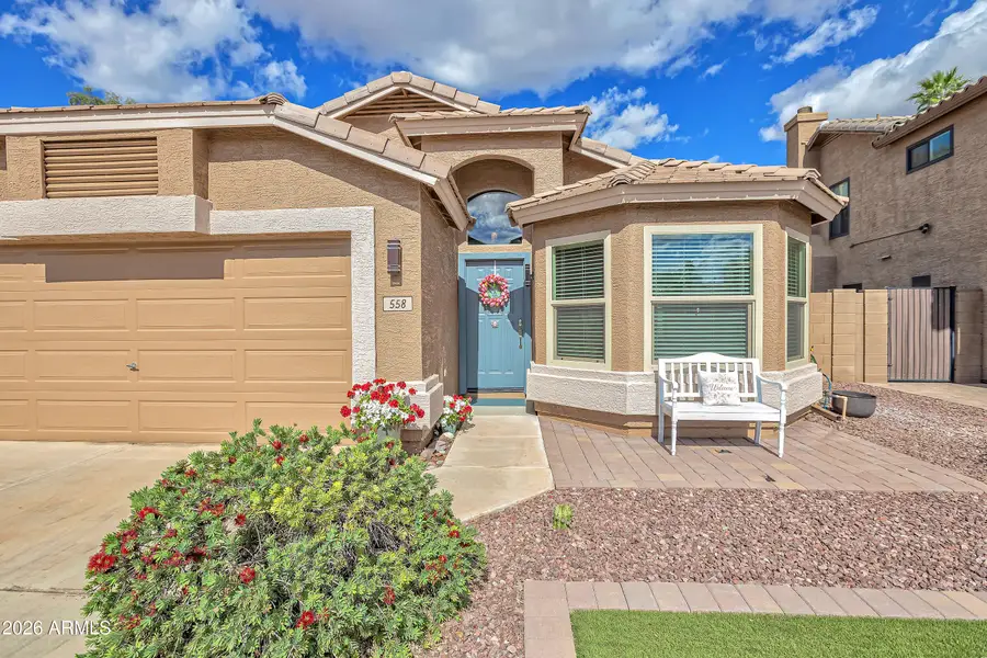 558 E Devon Drive, Gilbert, AZ 85296 - #2