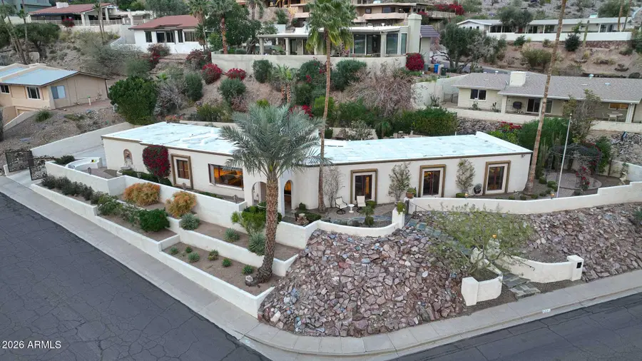 2320 E Lincoln Way, Phoenix, AZ 85020 - #2