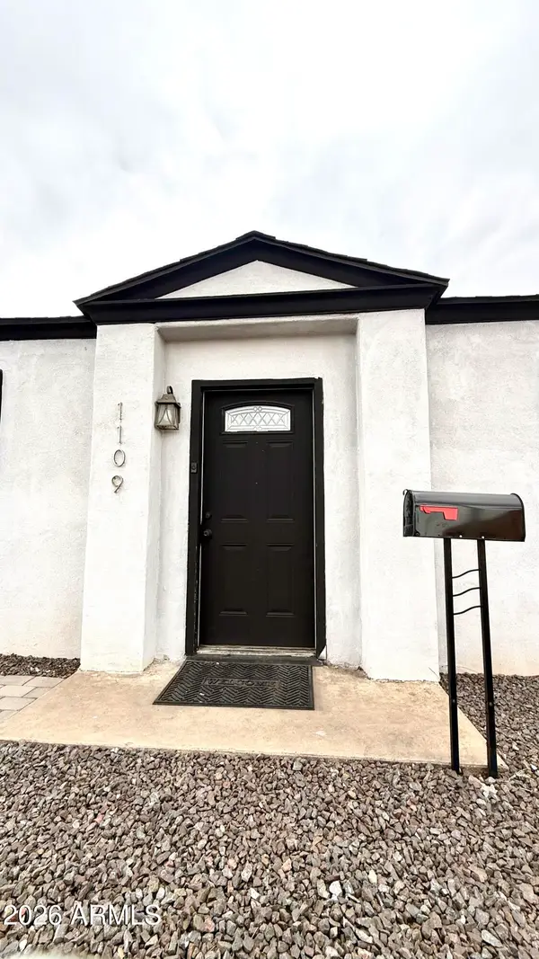 1109 W Indian School Road, Phoenix, AZ 85013