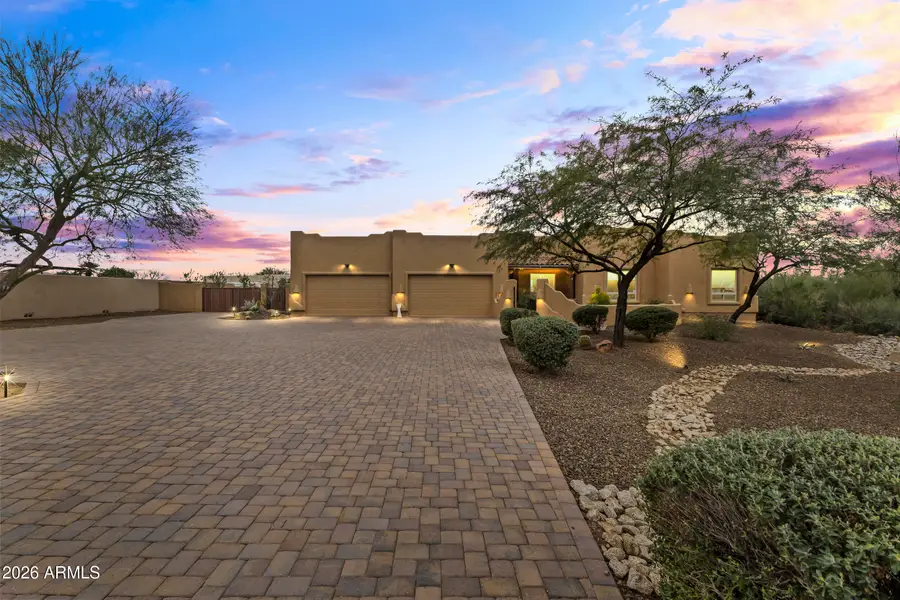 125 E Desert Hills Drive, Phoenix, AZ 85086 - #2
