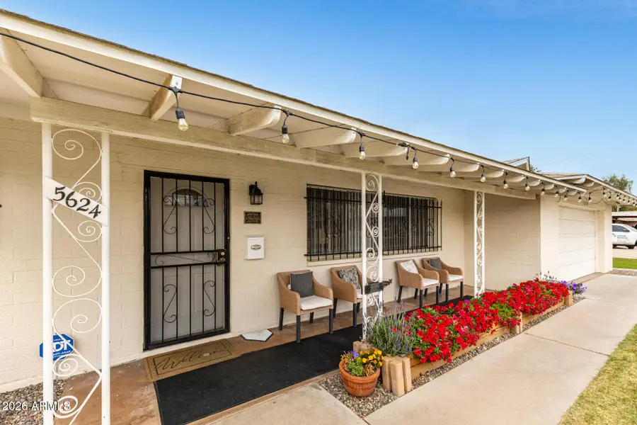5624 W Morten Avenue, Glendale, AZ 85301 - #2