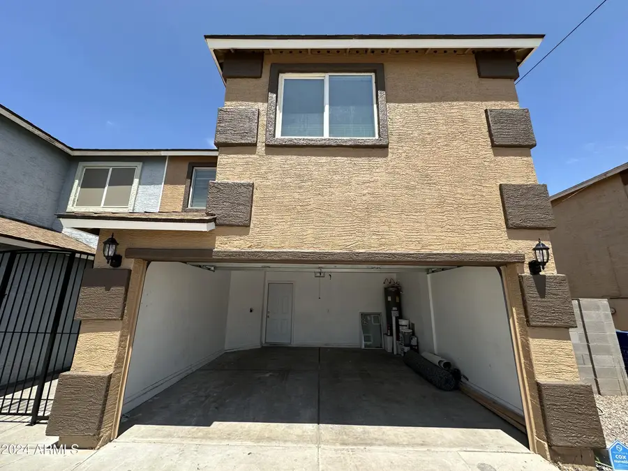 2616 E Southgate Avenue #2, Phoenix, AZ 85040 - #2