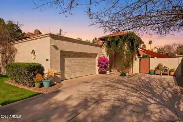 270 E Kroll Drive, Gilbert, AZ 85234