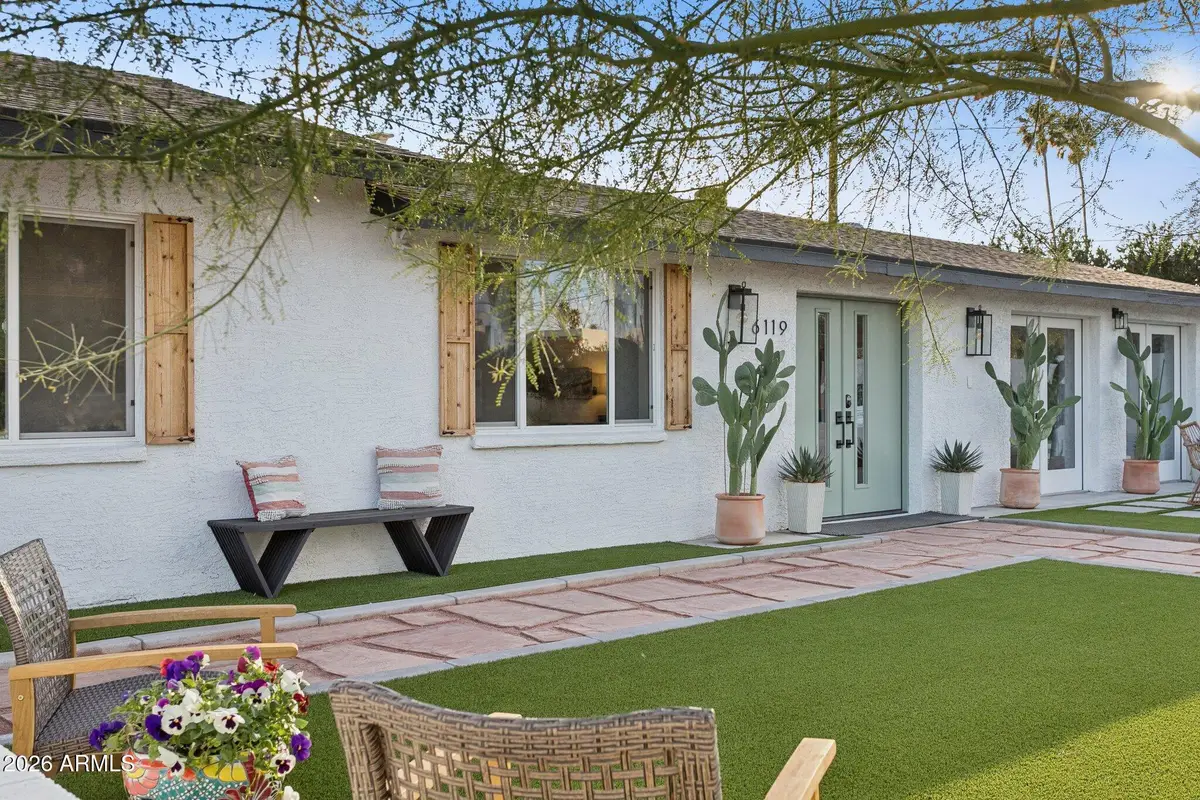 6119 E Carnation Circle, Phoenix, AZ 85018 - #1