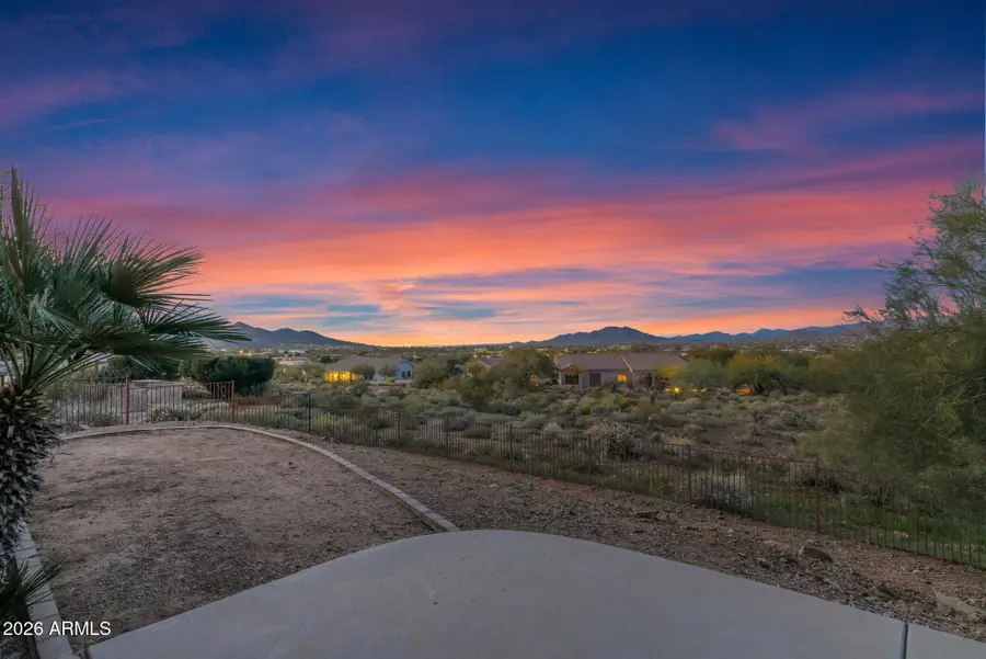 18 E Paint Your Wagon Trail, Phoenix, AZ 85085 - #2