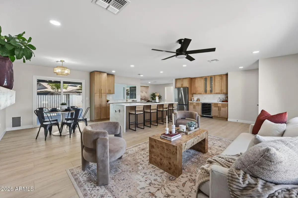 2067 E Gemini Drive, Tempe, AZ 85283 - #1