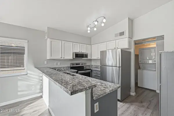 3320 S Parkside Drive, Tempe, AZ 85282