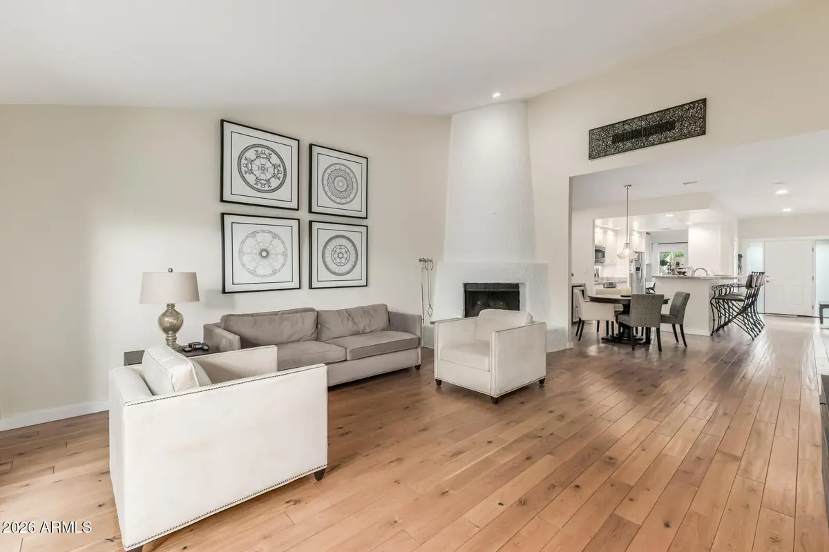 7805 E Medlock Drive, Scottsdale, AZ 85250 - #1