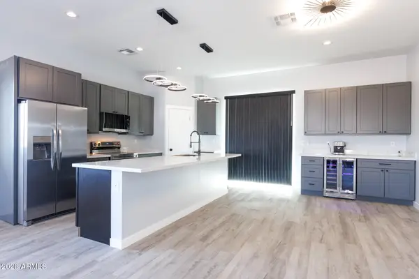 10153 W Wenden Drive, Arizona City, AZ 85123