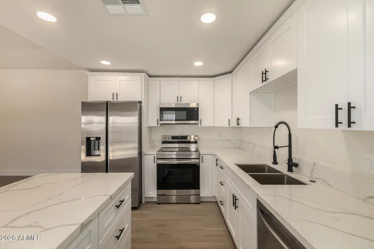 6929 W Monte Vista Road, Phoenix, AZ 85035 - #1