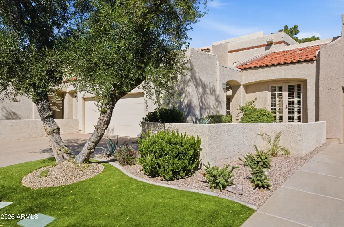 2626 E Arizona Biltmore Circle #19, Phoenix, AZ 85016 - #1