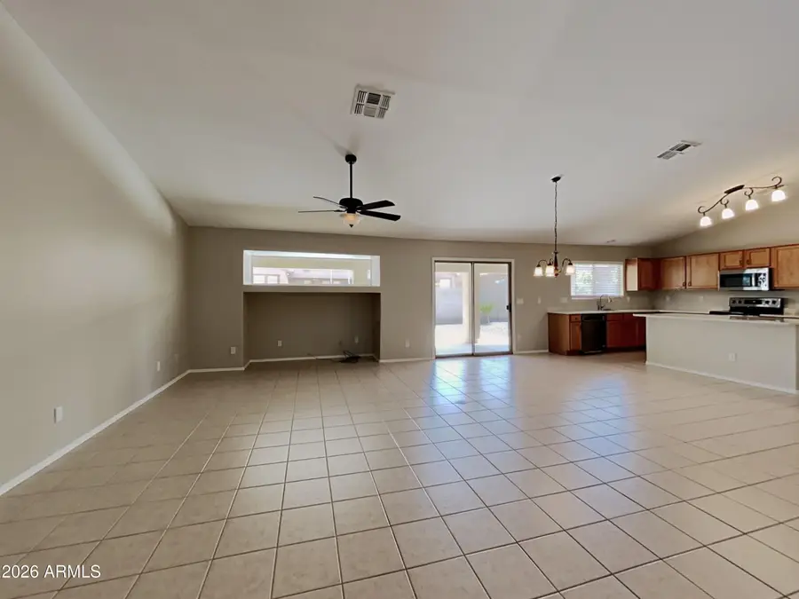 15281 W Hearn Road, Surprise, AZ 85379 - #3