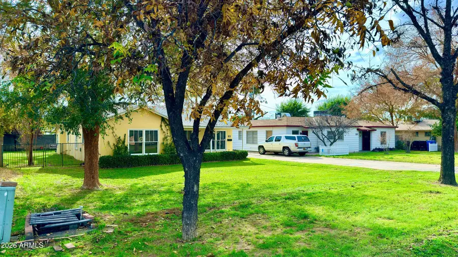1011 E Medlock Drive, Phoenix, AZ 85014 - #2