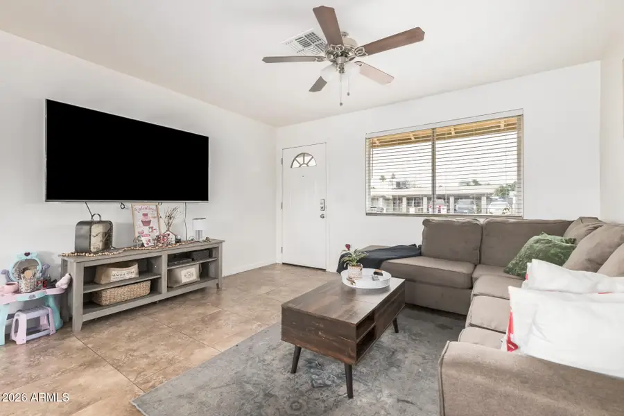 8819 W Glenrosa Avenue, Phoenix, AZ 85037 - #2