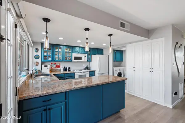 8206 E Chaparral Road, Scottsdale, AZ 85250