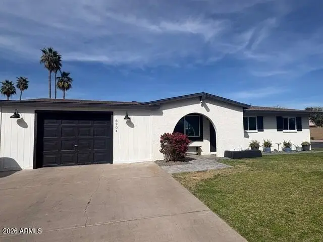 6904 W Rancho Drive, Glendale, AZ 85303 - #1