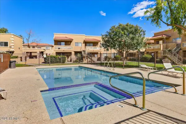 303 N Miller Road N #2002, Scottsdale, AZ 85257