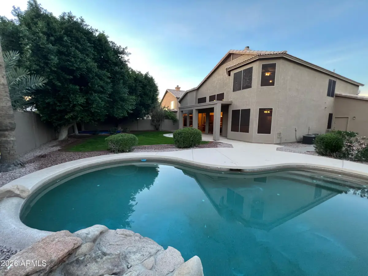 473 W Desert Avenue, Gilbert, AZ 85233 - #1