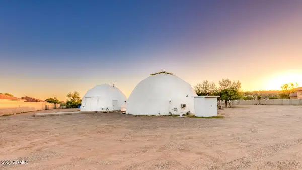 3115 W Cavedale Drive, Phoenix, AZ 85083