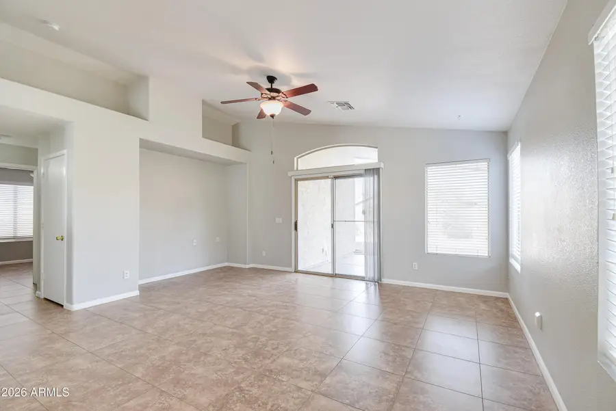 3126 E Desert Lane, Gilbert, AZ 85234 - #3