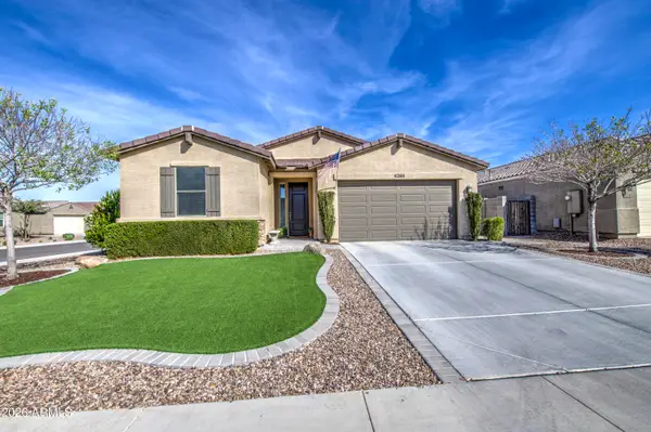 4268 W Dayflower Drive, San Tan Valley, AZ 85144