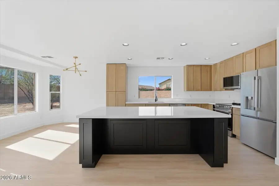 3005 W Shumway Farm Road, Phoenix, AZ 85041 - #2