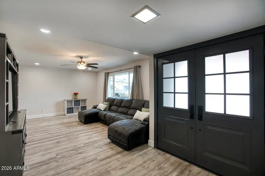 14811 N 55th Avenue, Glendale, AZ 85306 - #3