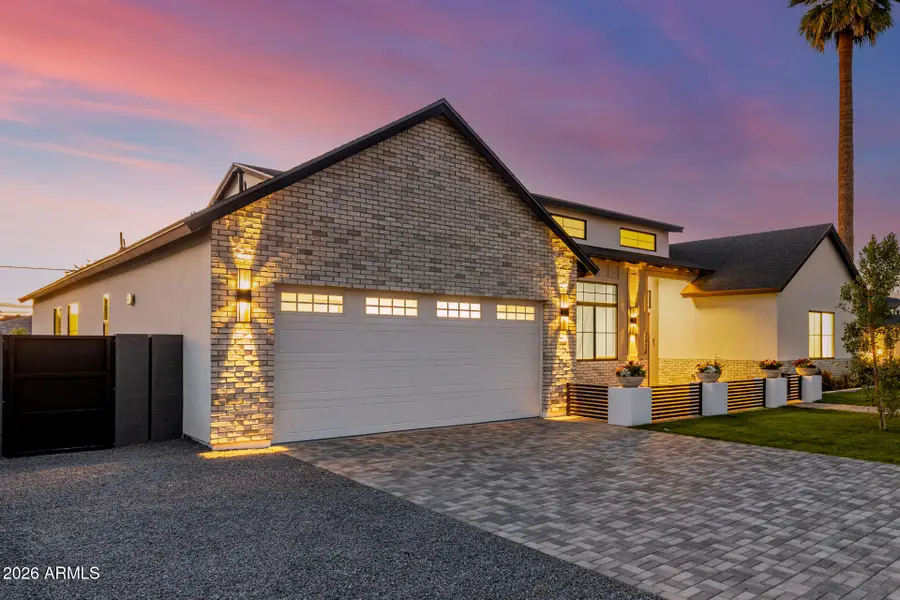 3028 N 47th Place, Phoenix, AZ 85018 - #3