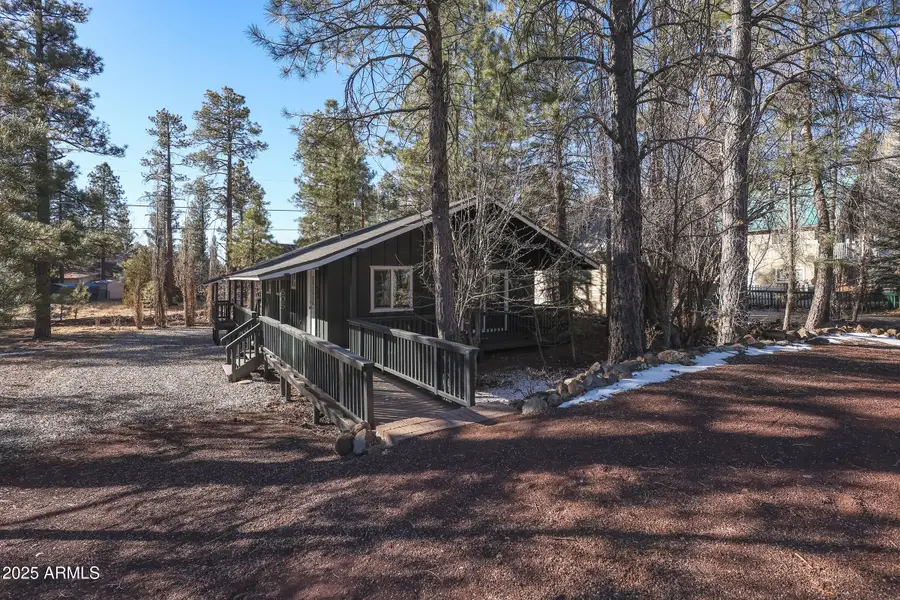 605 E Hillside Drive, Munds Park, AZ 86017 - #3