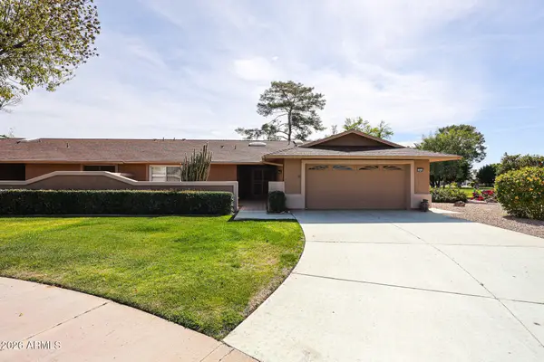 19049 N Lakeforest Drive, Sun City, AZ 85373