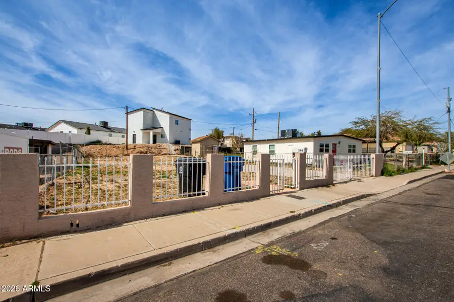 244 S 7th Street #20, Avondale, AZ 85323 - #2