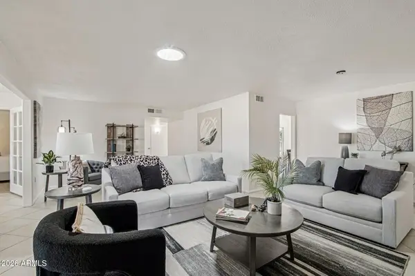 10418 W Prairie Hills Circle, Sun City, AZ 85351