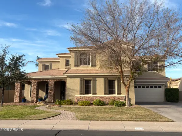 1242 E Canary Drive, Gilbert, AZ 85297