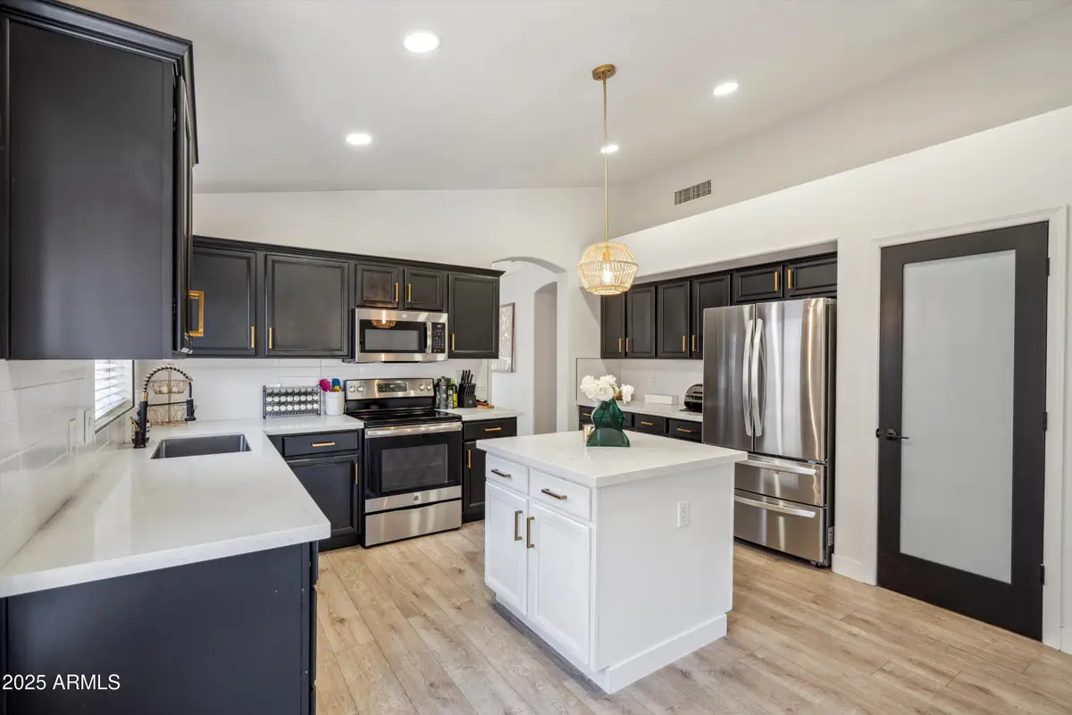 4440 E Tether Trail, Phoenix, AZ 85050 - #1