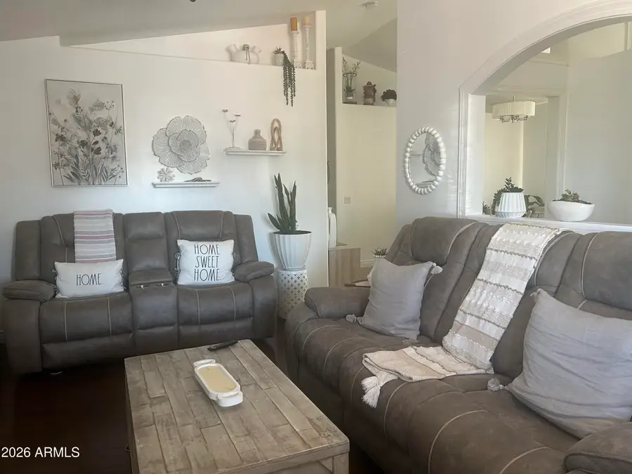 8926 W Vale Drive, Phoenix, AZ 85037 - #2