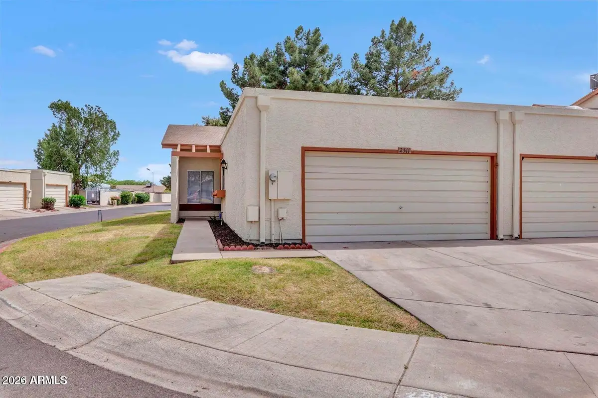 2511 W Willow Avenue, Phoenix, AZ 85029 - #1