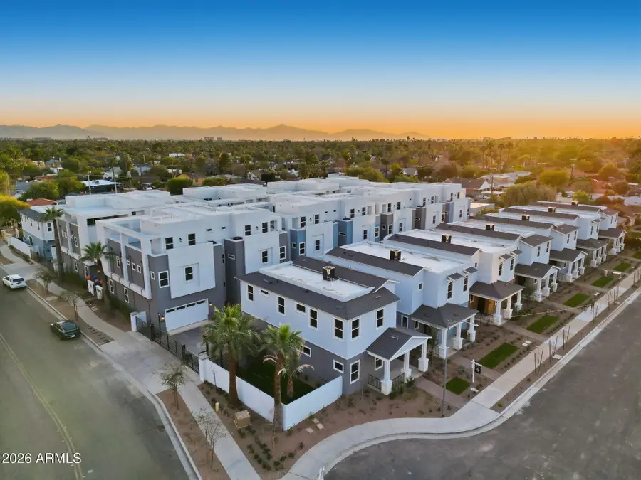 134 W Holcomb Lane, Phoenix, AZ 85003 - #2