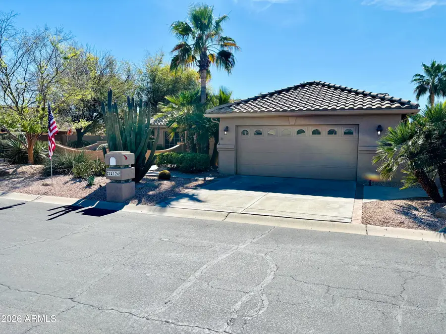 24126 S Lakeway Circle Ne, Sun Lakes, AZ 85248 - #3