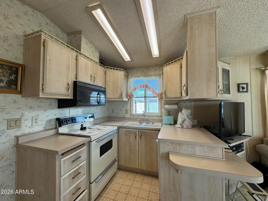 214 E Cholla Lane, Florence, AZ 85132 - #3